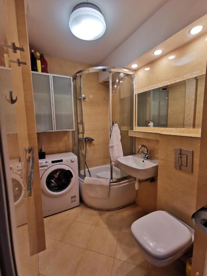 Broniewskiego Apartment Gdansk Bagian luar foto